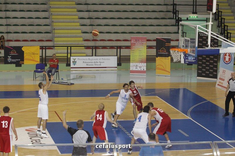 110915 sport 501_tn.jpg